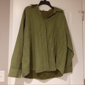 Green button blouse